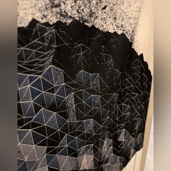 Society6 Unique Geometric Print Tapestry 51” x 60” - Picture 4 of 5